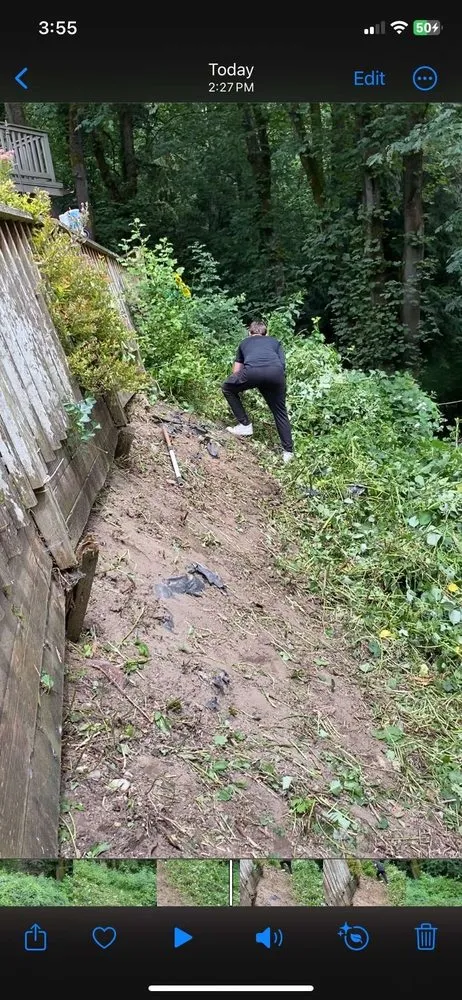 Custom lawn care service experts serving Mercer Island, WA - Residential Solutions