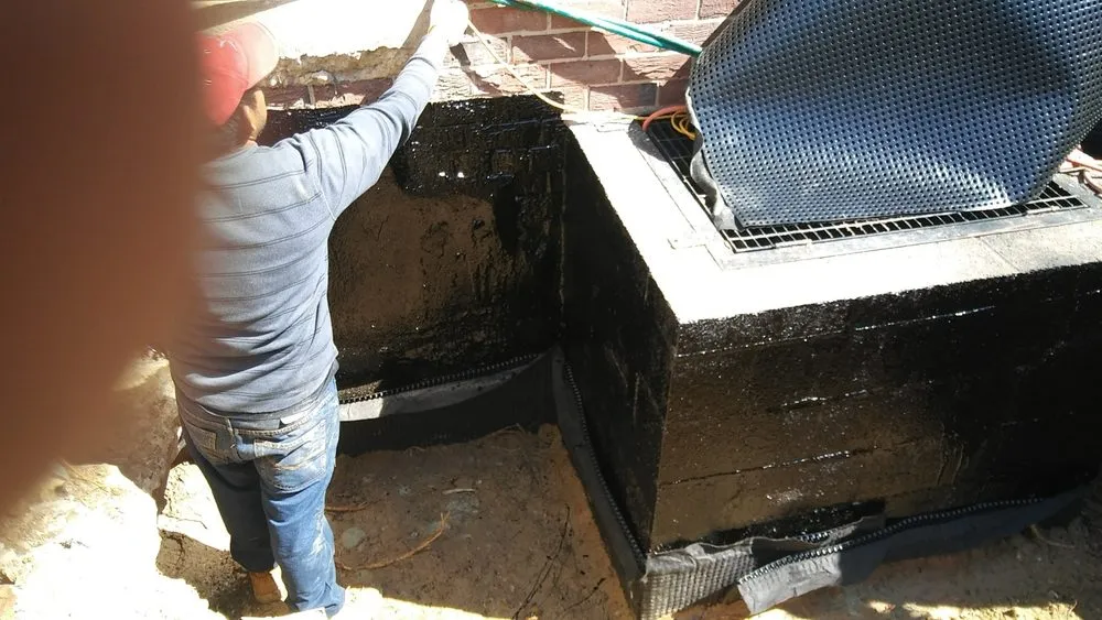 Custom lawn mowing service in Arlington, VA - Resilient Homes