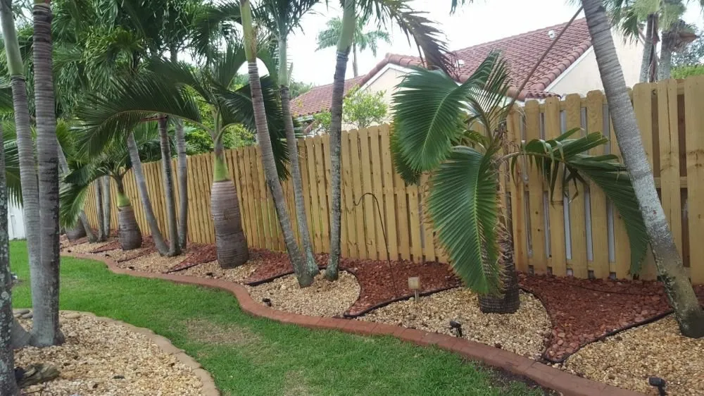 Professional landscaping services experts serving Miami Gardens, FL - Responsible Trees, Stump Grinding