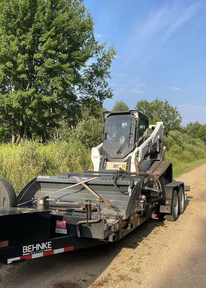 Top-rated yard cleanup service in Mosinee, WI - Ress Outdoor Services