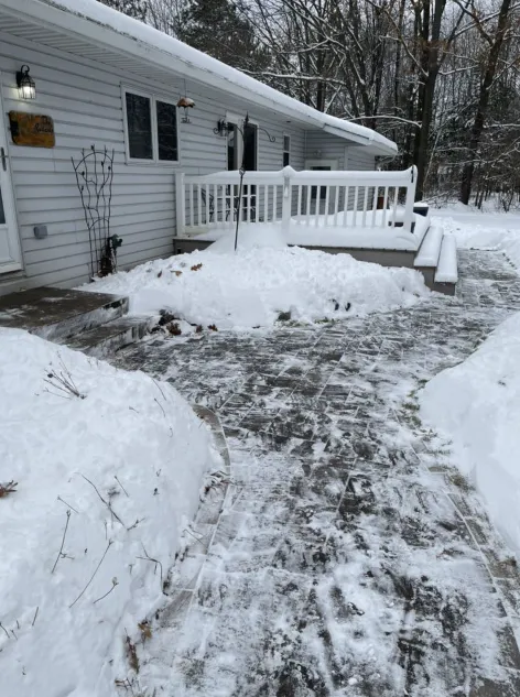 Top-rated lawn care service in Mosinee, WI - Ress Outdoor Services