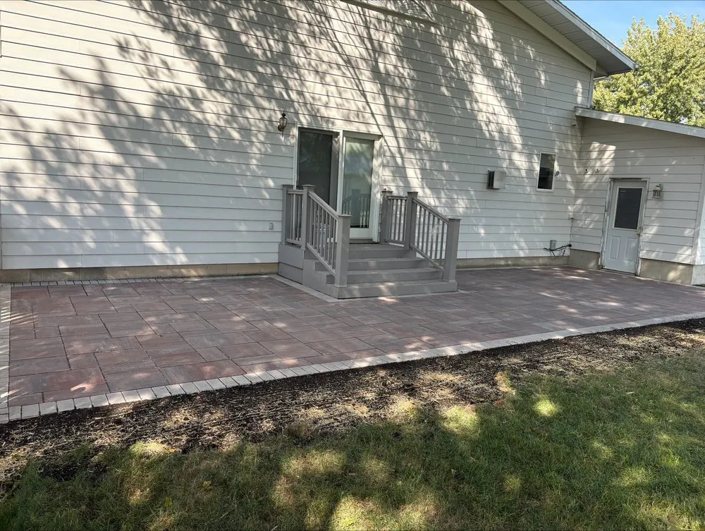 Trusted garden landscaping in Mason City, IA by Ressler Custom Landscapes