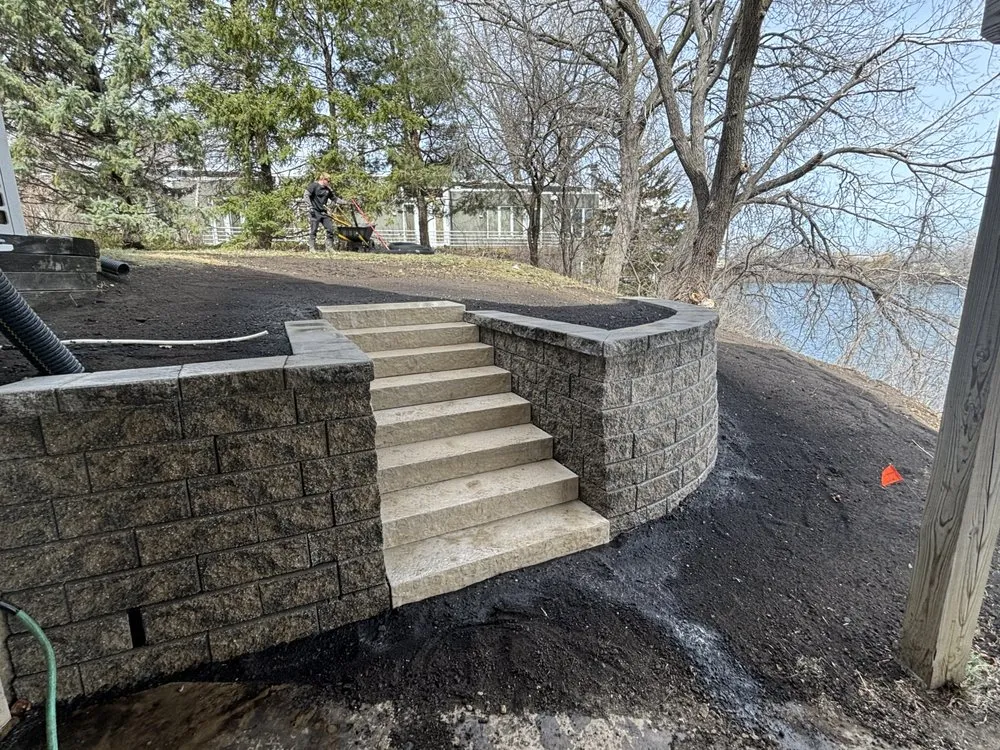 Expert landscaping services experts serving Mason City, IA - Ressler Custom Landscapes