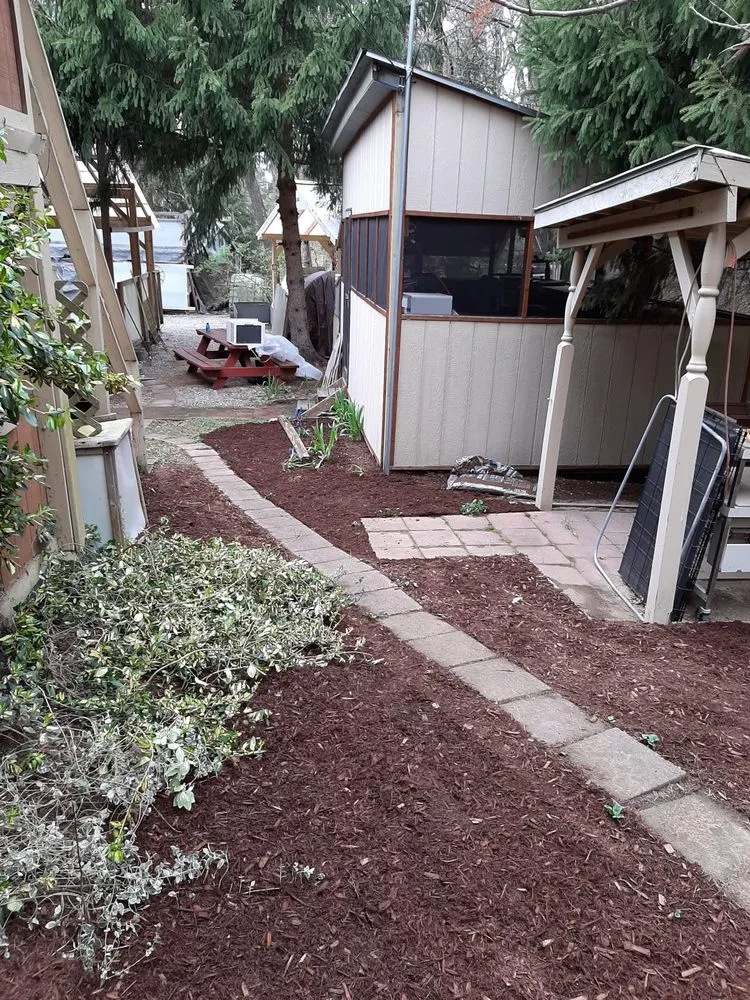 Reliable lawn mowing service in Lawrence, MA - Resto's Universal Services