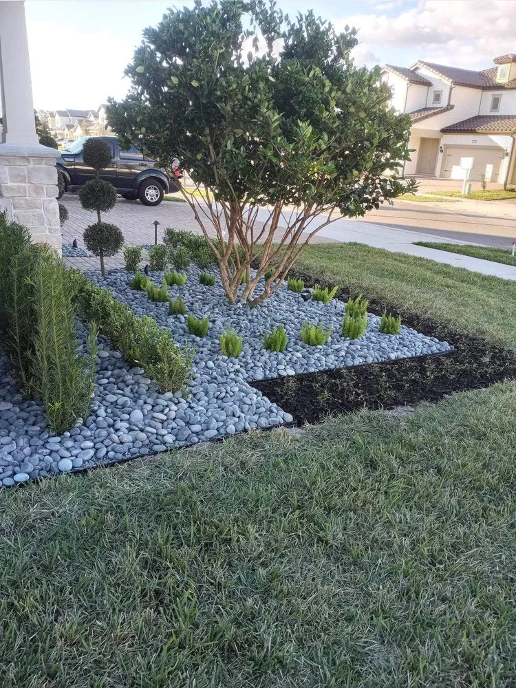 Top-rated lawn care service in Winter Springs, FL by RET lawn service and Landscaping
