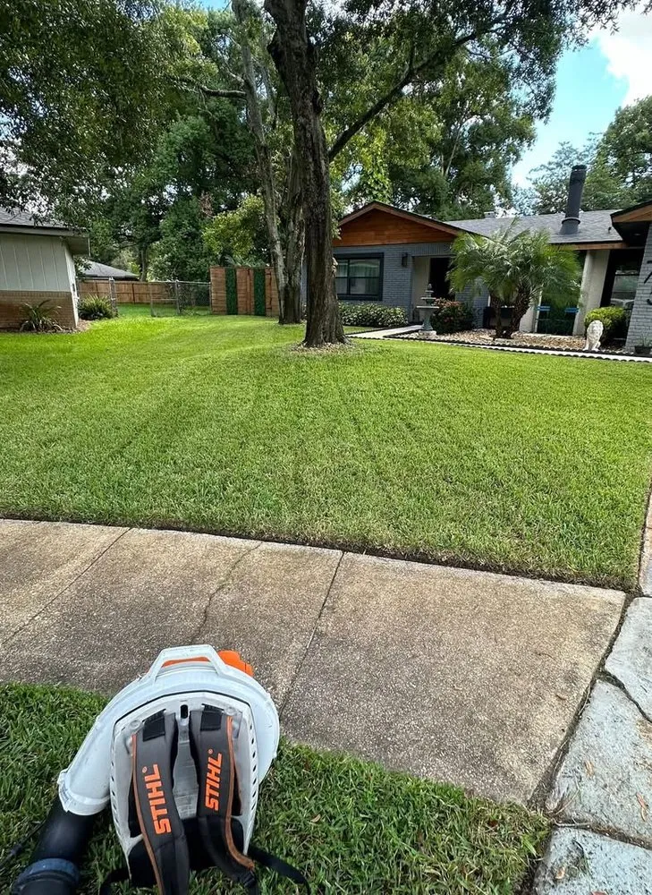 Professional landscape design with custom design across Winter Springs, FL - RET lawn service and Landscaping