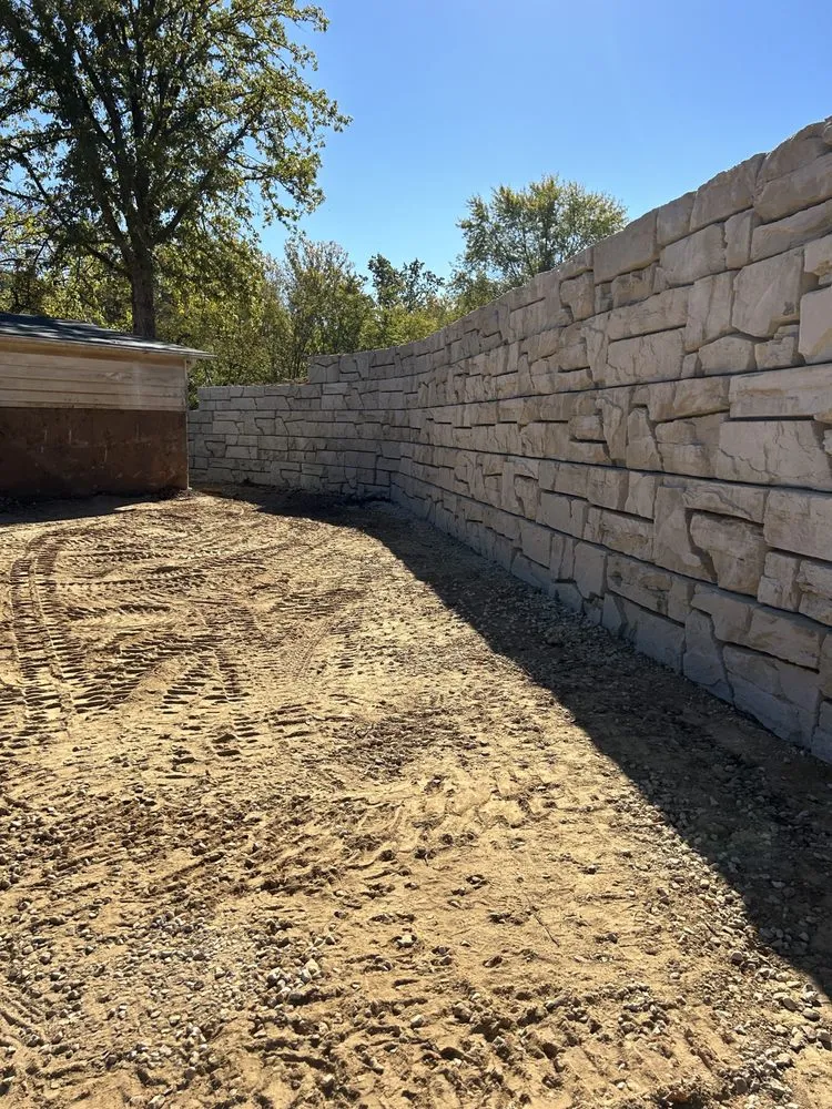 Trusted garden landscaping experts serving De Soto, MO - Retaining Wall Specialist