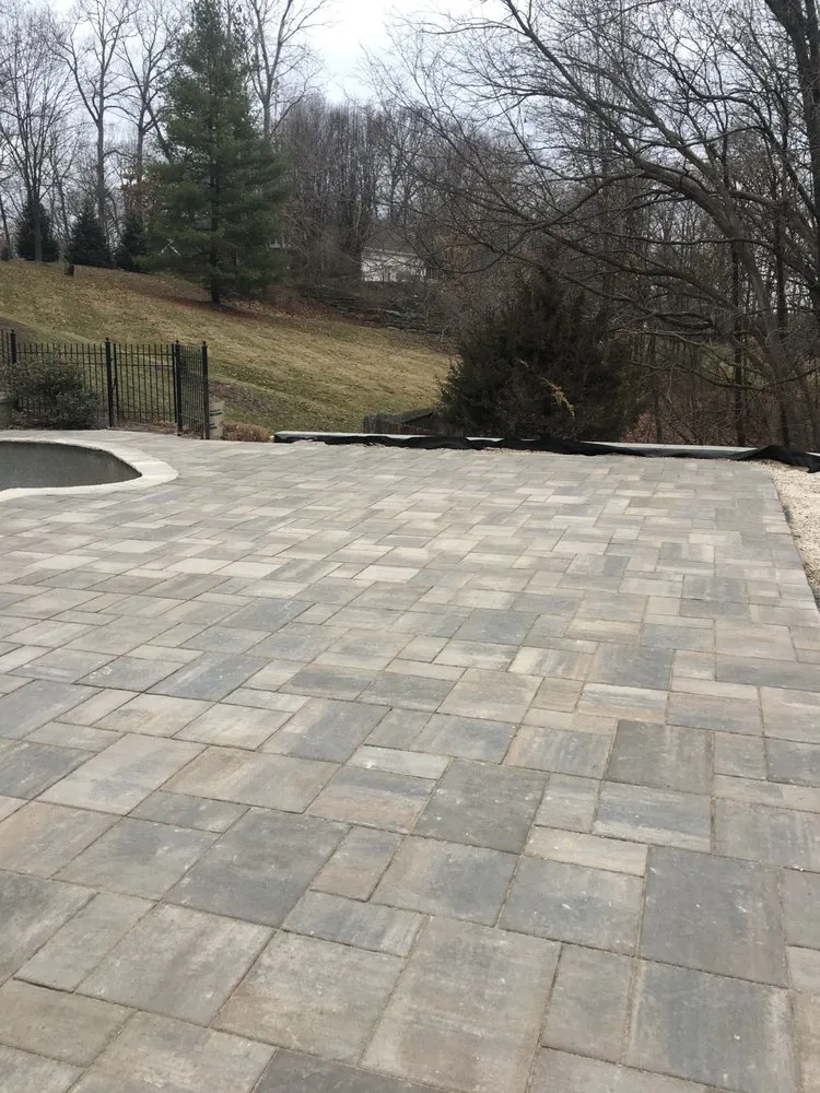 Local lawn care service in De Soto, MO - Retaining Wall Specialist