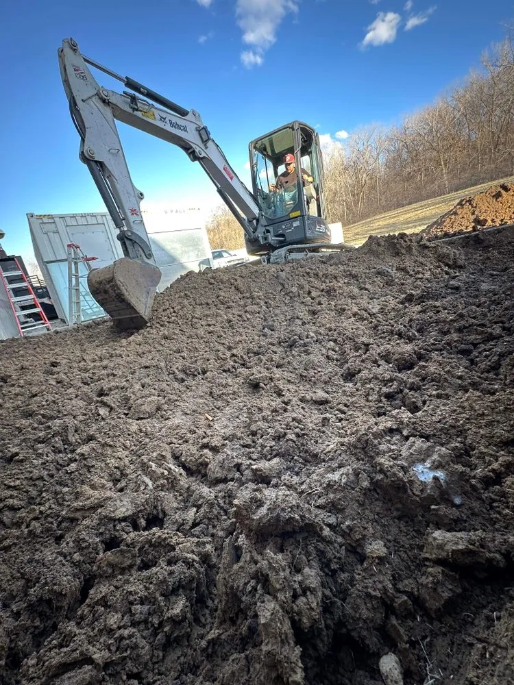 Expert landscaping services in Des Moines, IA - Rethink Hardscaping