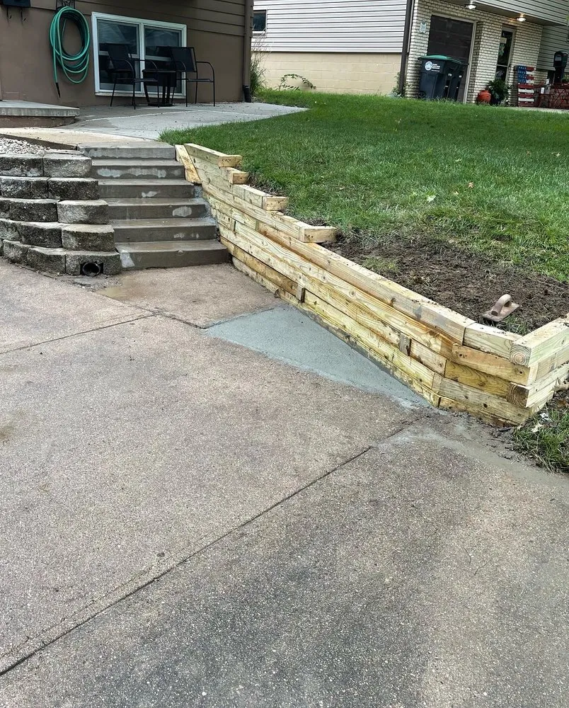 Top-rated yard maintenance for outdoor upgrades across Omaha, NE - Retikis Retaining Walls