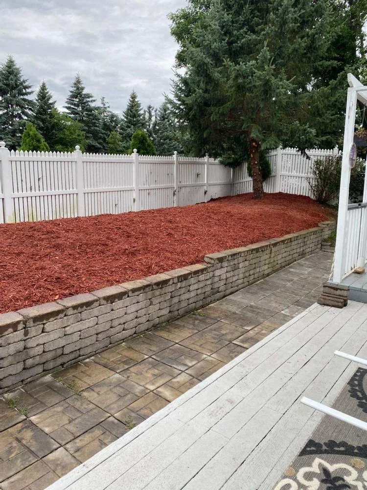 Trusted garden landscaping in Burnsville, MN by Rettmann Outdoor Services