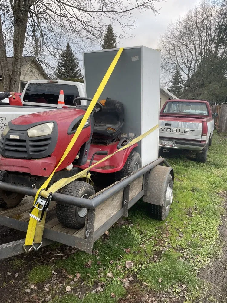 Reliable yard cleanup service near you in Monmouth, OR by Revive Declutter Transform