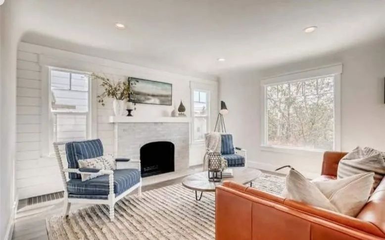 Trusted lawn mowing service in Seattle, WA - Revive Home Services