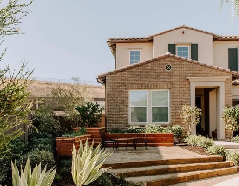 Reliable outdoor landscaping in Loomis, CA by Revive Landscaping