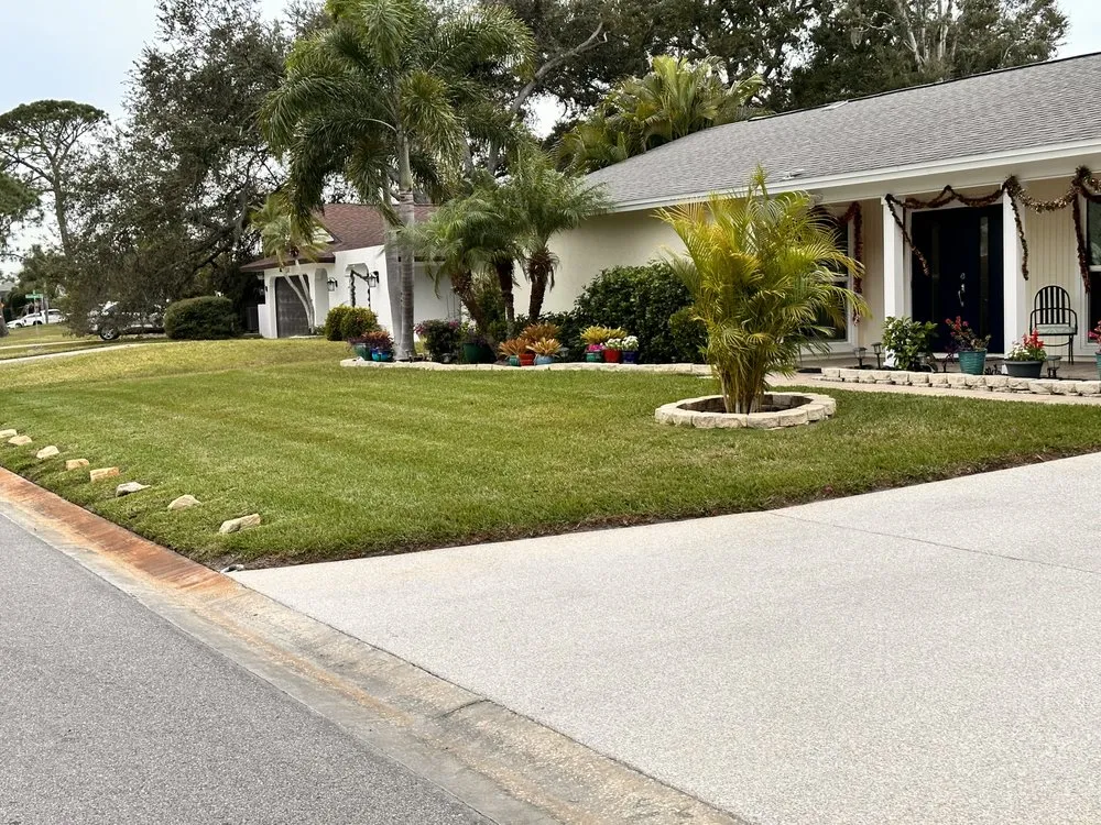 Affordable garden landscaping experts serving North Port, FL - Revive Lawn and Landscape