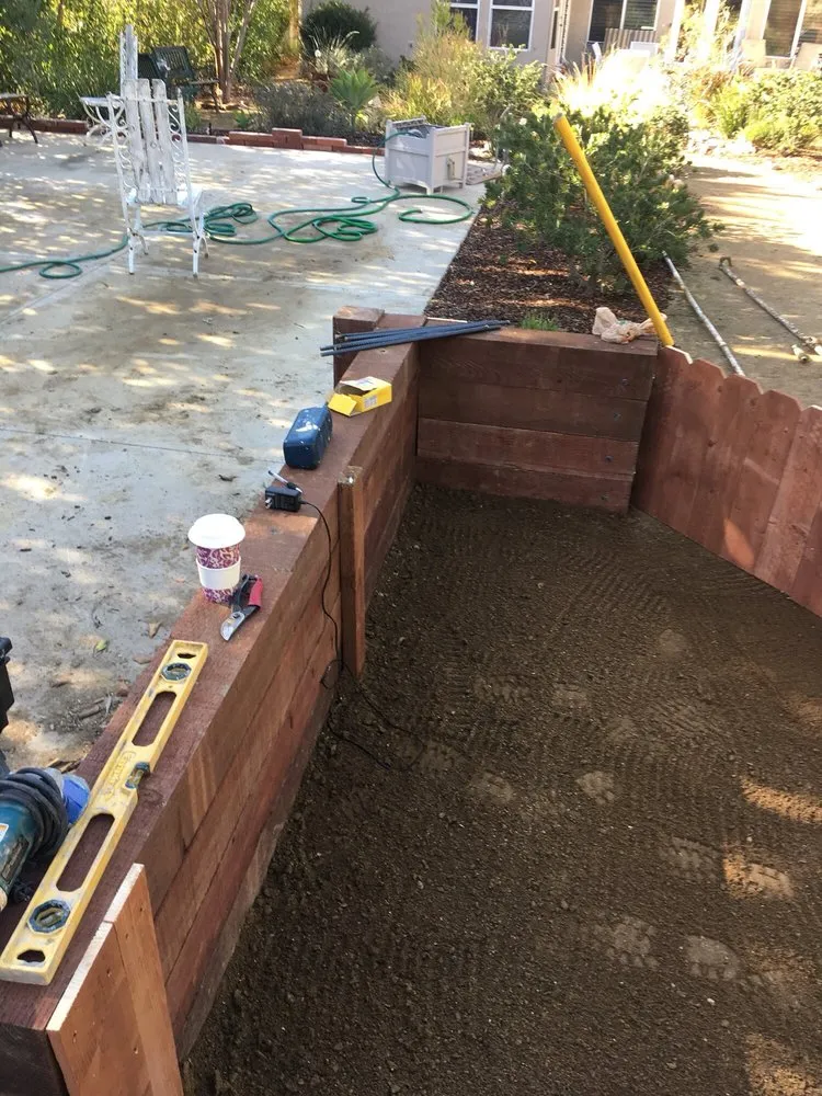 Affordable outdoor landscaping experts serving Sylmar, CA - Revolutionary Landscaping
