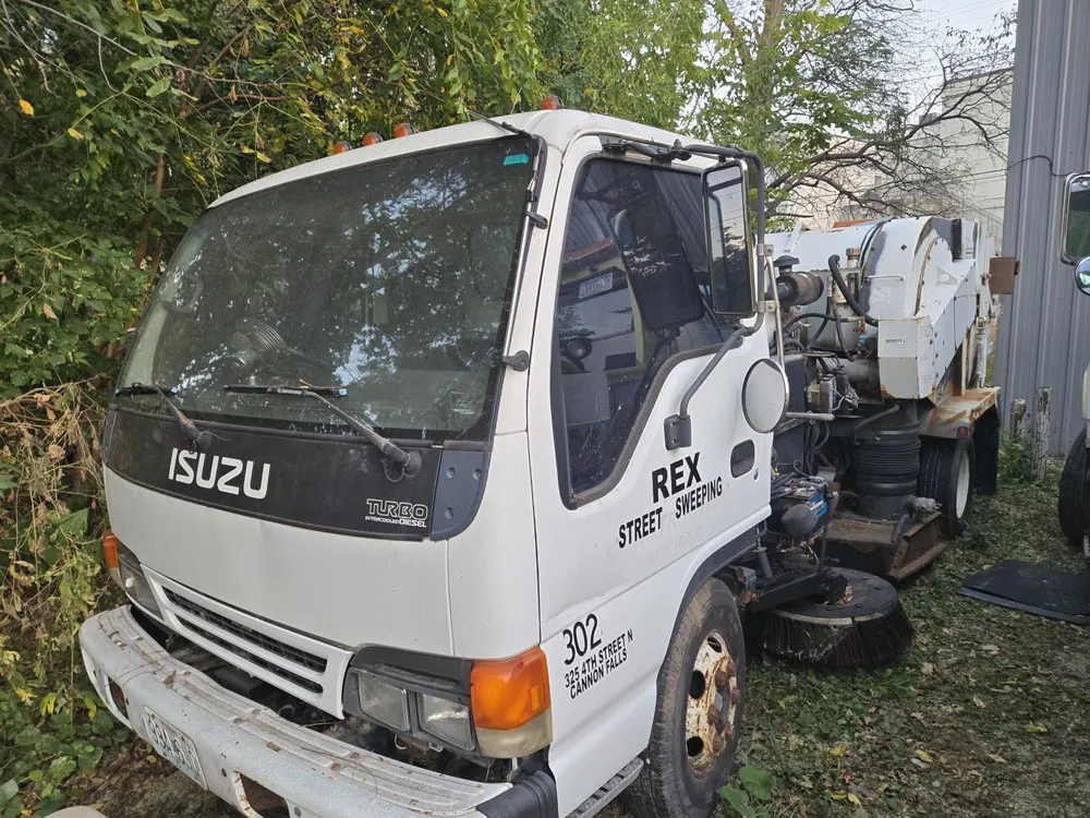 Local lawn mowing service in Cannon Falls, MN - Rex Street Sweeping