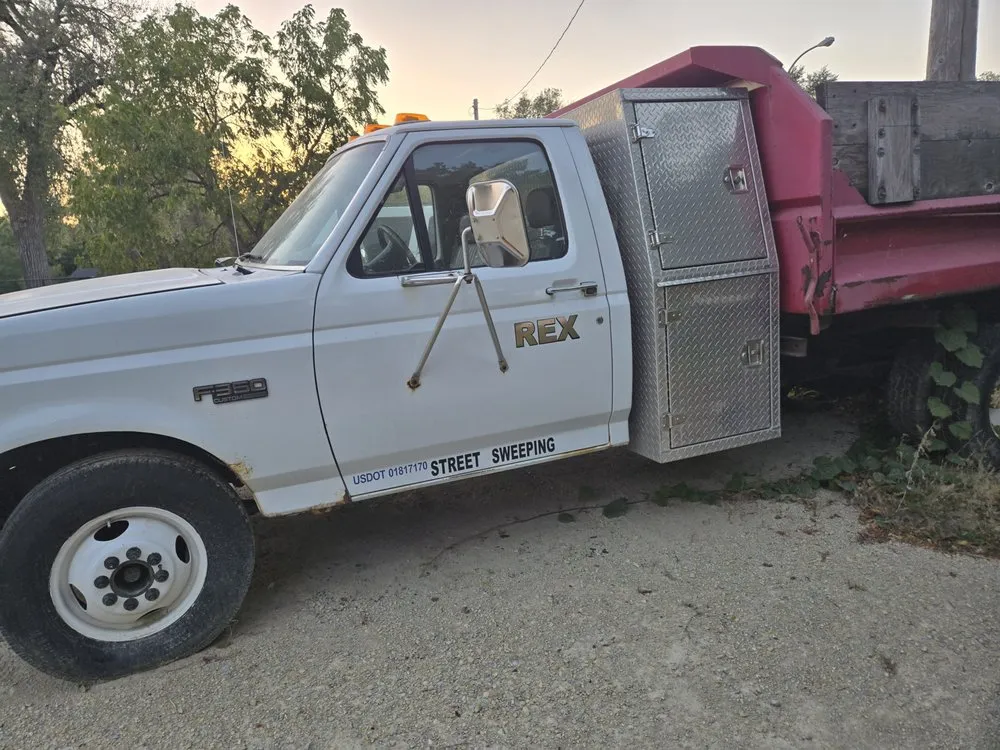 Top-rated yard maintenance with custom design across Cannon Falls, MN - Rex Street Sweeping