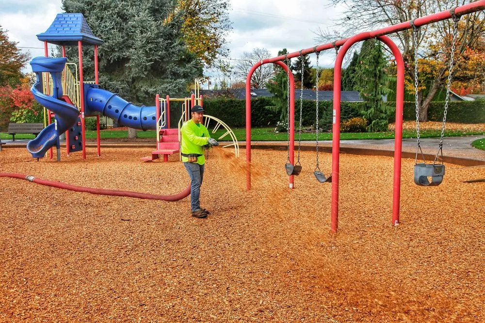 Affordable residential landscaping in Lake Oswego, OR - Rexius