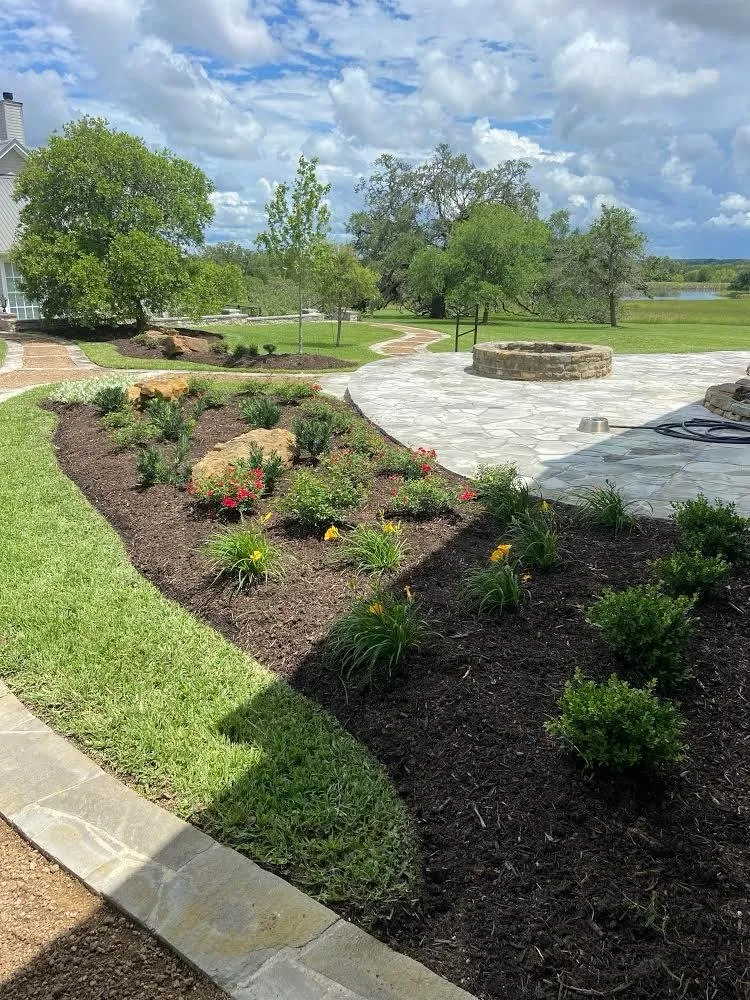 Top-rated yard maintenance in Waller, TX by Rey Rivera Irrigation