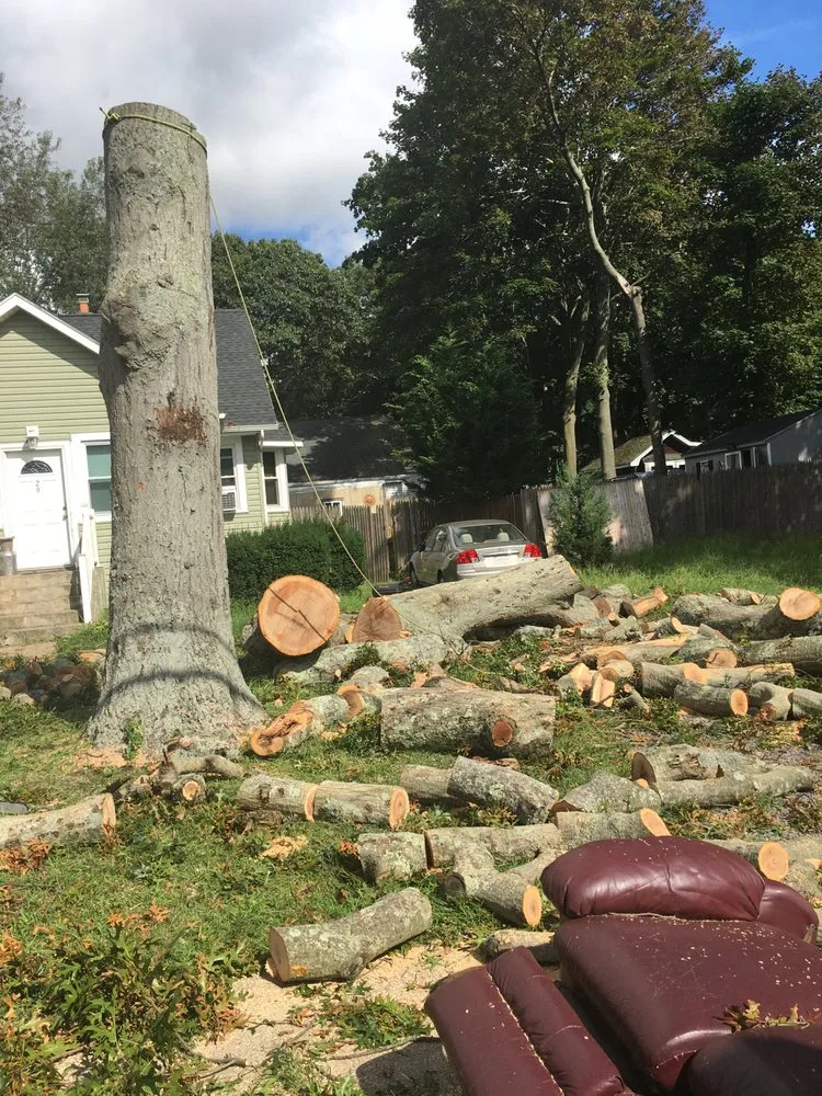 Reliable landscape installation for homes across Bay Shore, NY - Reyes & Melgar Landscaping