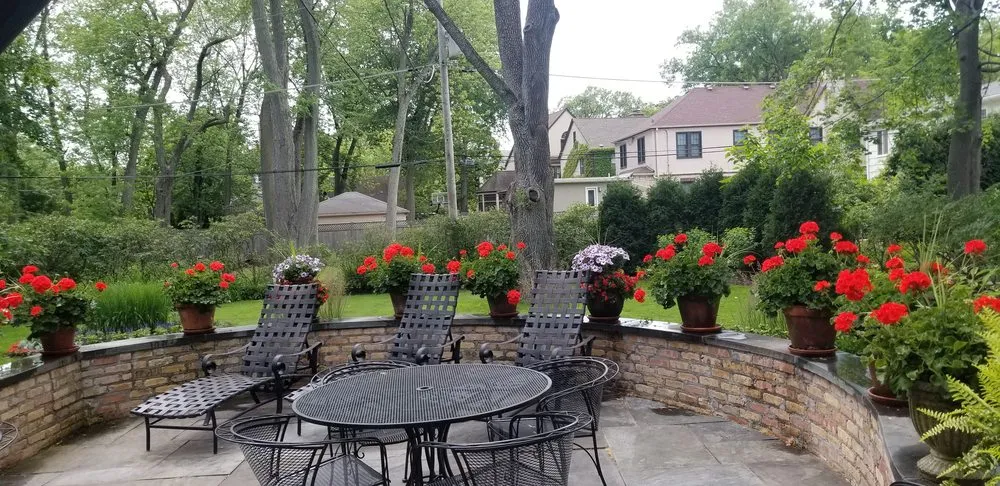 Affordable outdoor landscaping in Waukegan, IL - Reyes Brothers Landscaping