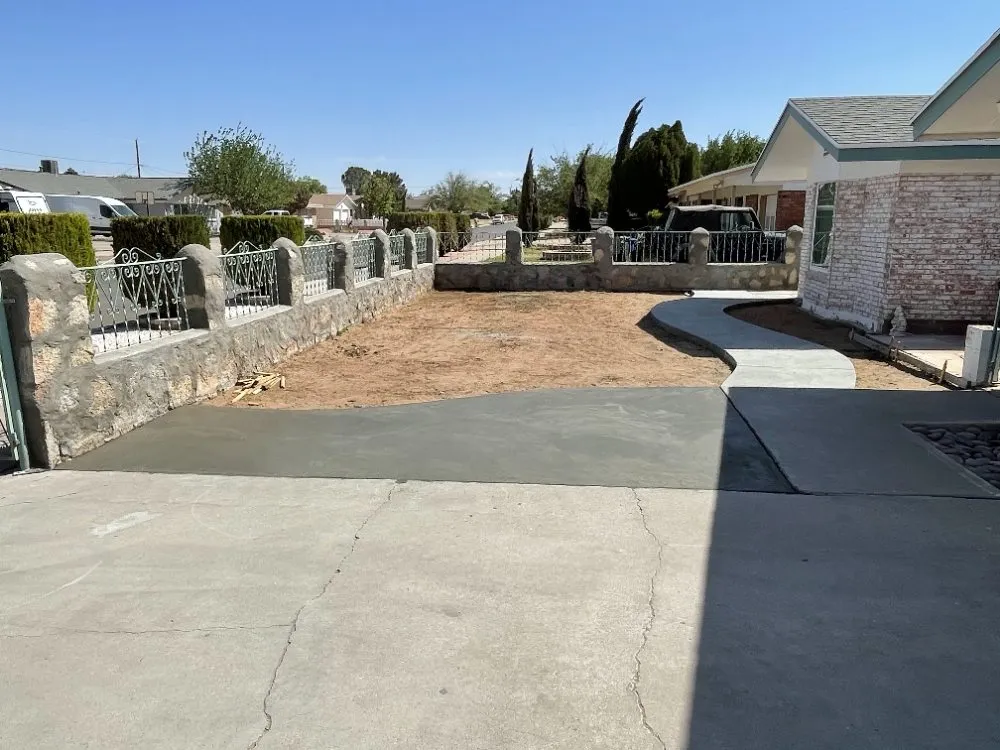 Reliable lawn mowing service for beautiful yards in El Paso, TX by Reyes Concrete