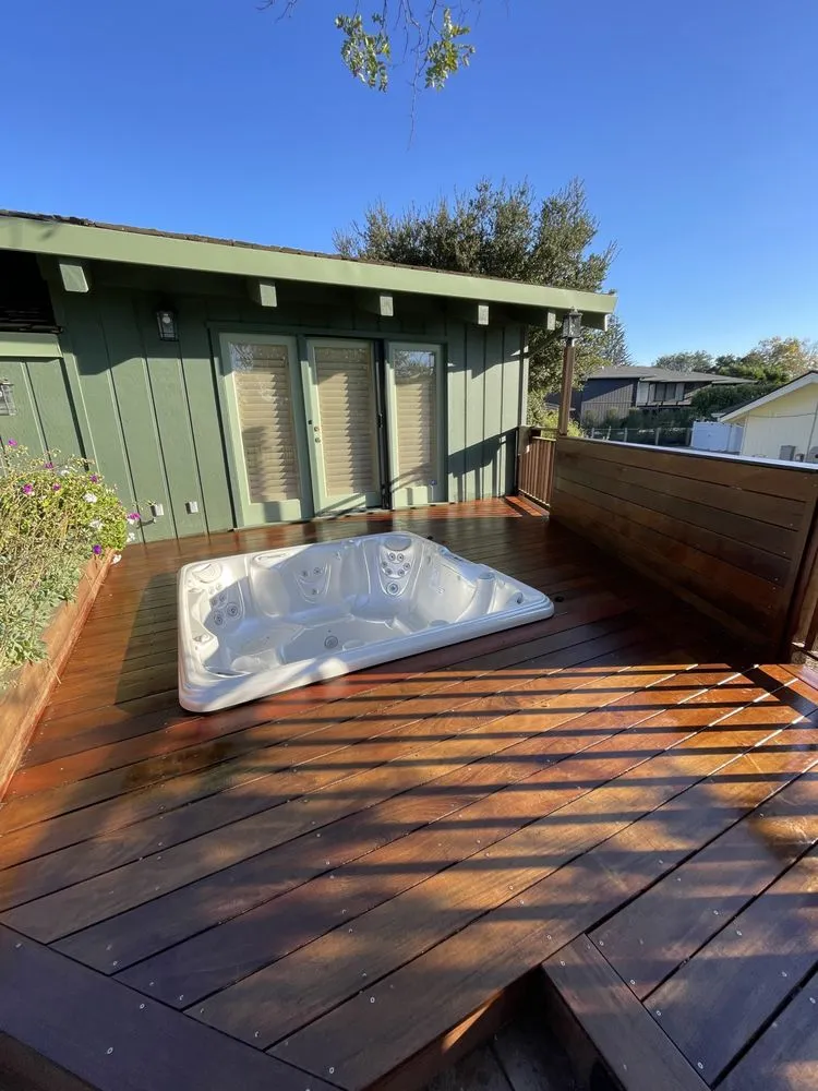 Custom outdoor landscaping in Monterey, CA - Reyes Hardscape & Landscape