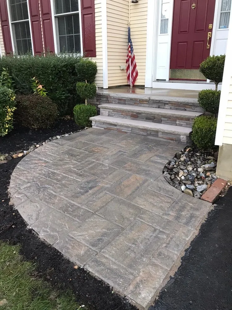 Professional outdoor landscaping experts serving Matawan, NJ - Reyes Hardscaping