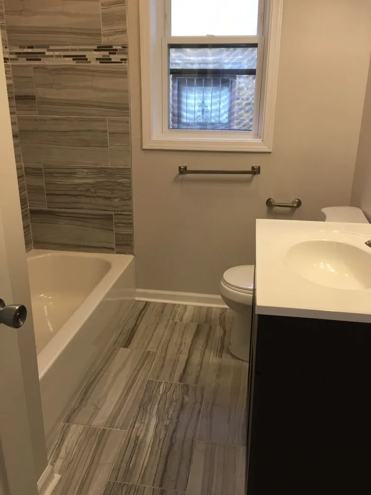 Professional lawn care service for beautiful yards across Blue Island, IL - Reyes Home Remodeling