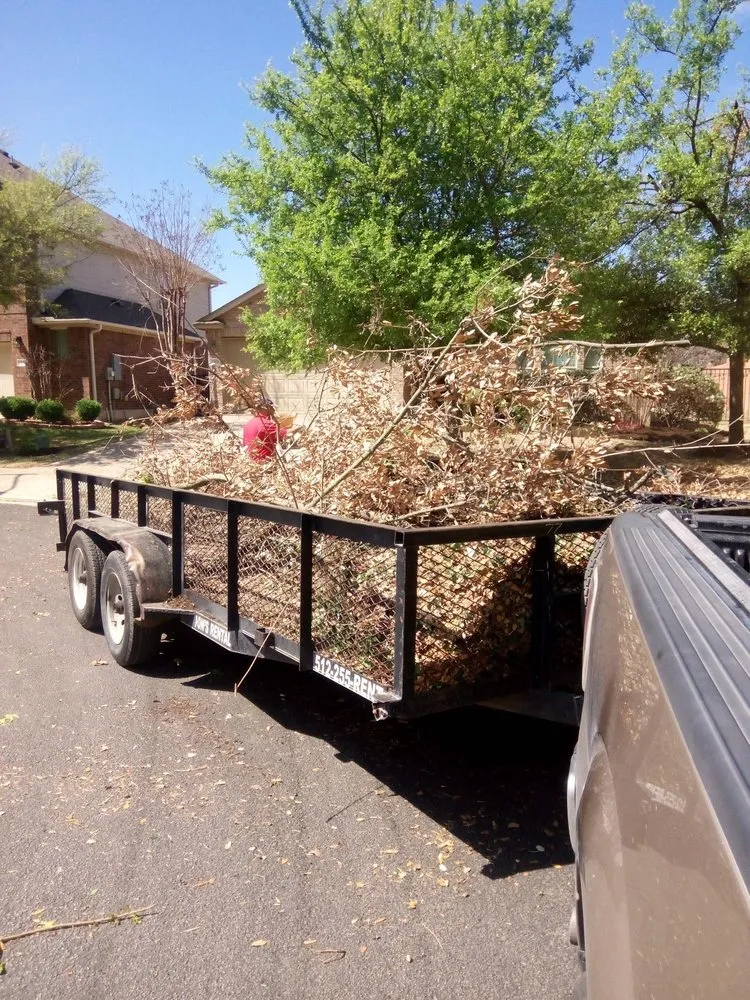 Affordable landscape design in Baytown, TX - Reyes landscape