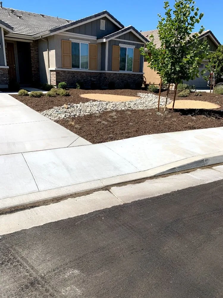 Expert yard cleanup service experts serving Jurupa Valley, CA - Reyes Landscape