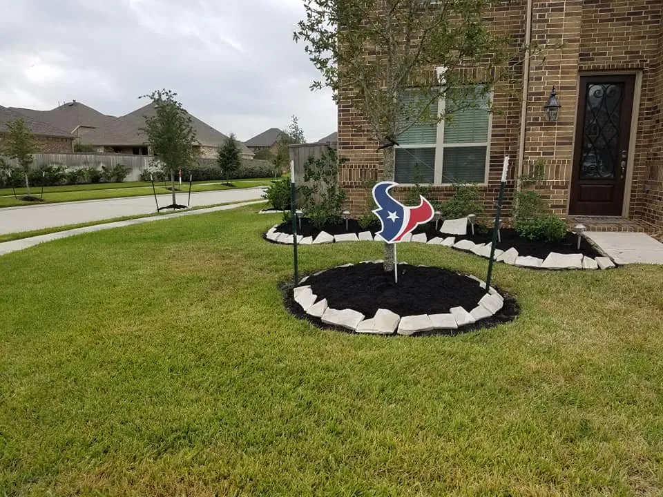 Top-rated landscape design near you in Highlands, TX by Reyes Landscaping & Design