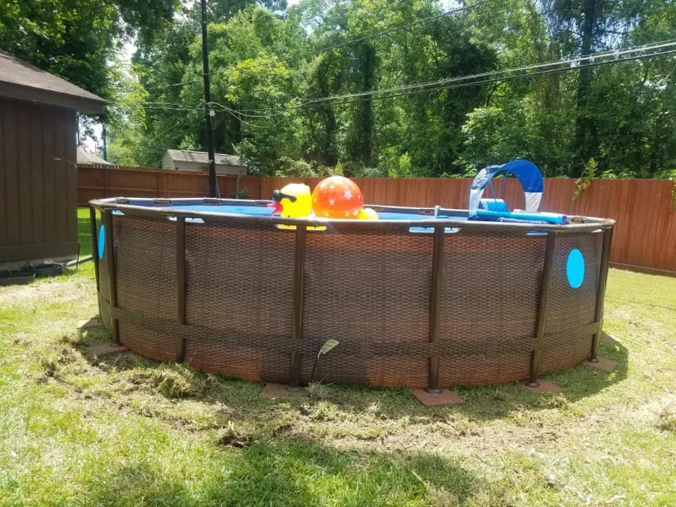 Expert landscape installation in Highlands, TX by Reyes Landscaping & Design