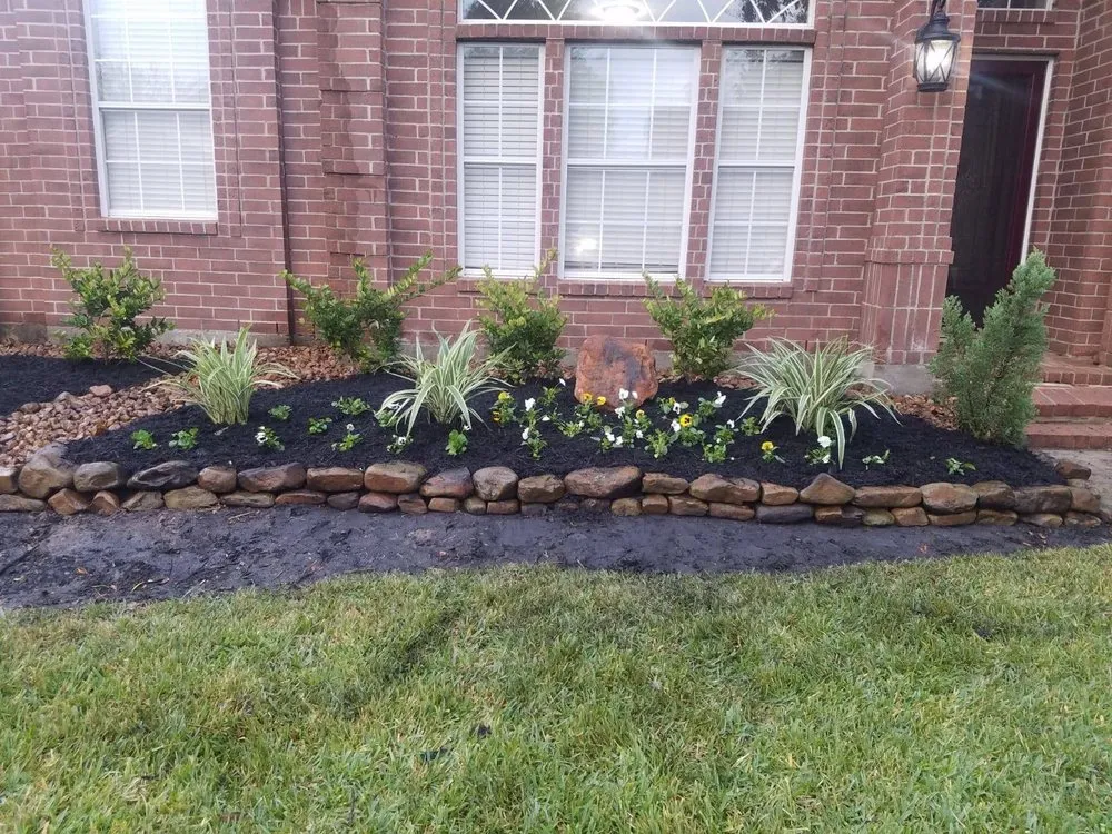 Top-rated landscaping services in Highlands, TX - Reyes Landscaping & Design