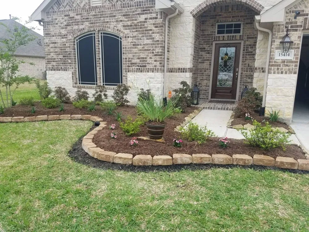 Professional lawn mowing service experts serving Highlands, TX - Reyes Landscaping & Design
