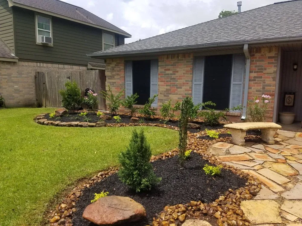 Trusted landscaping services experts serving Highlands, TX - Reyes Landscaping & Design
