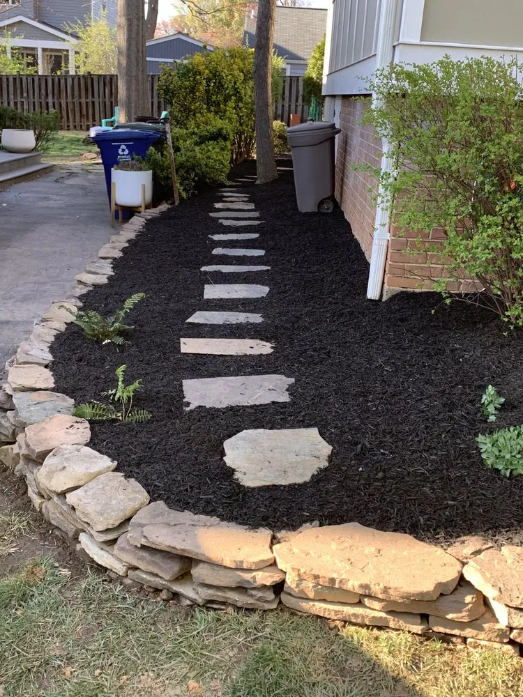 Top-rated lawn care service in Falls Church, VA by Reyes Landscaping & Lawn