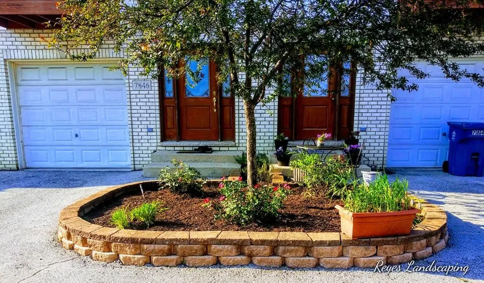 Trusted outdoor landscaping with custom design in Cicero, IL by Reyes Landscaping & Snow Remove Service