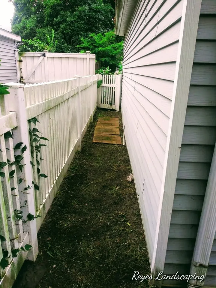 Top-rated landscaping services in Cicero, IL - Reyes Landscaping & Snow Remove Service