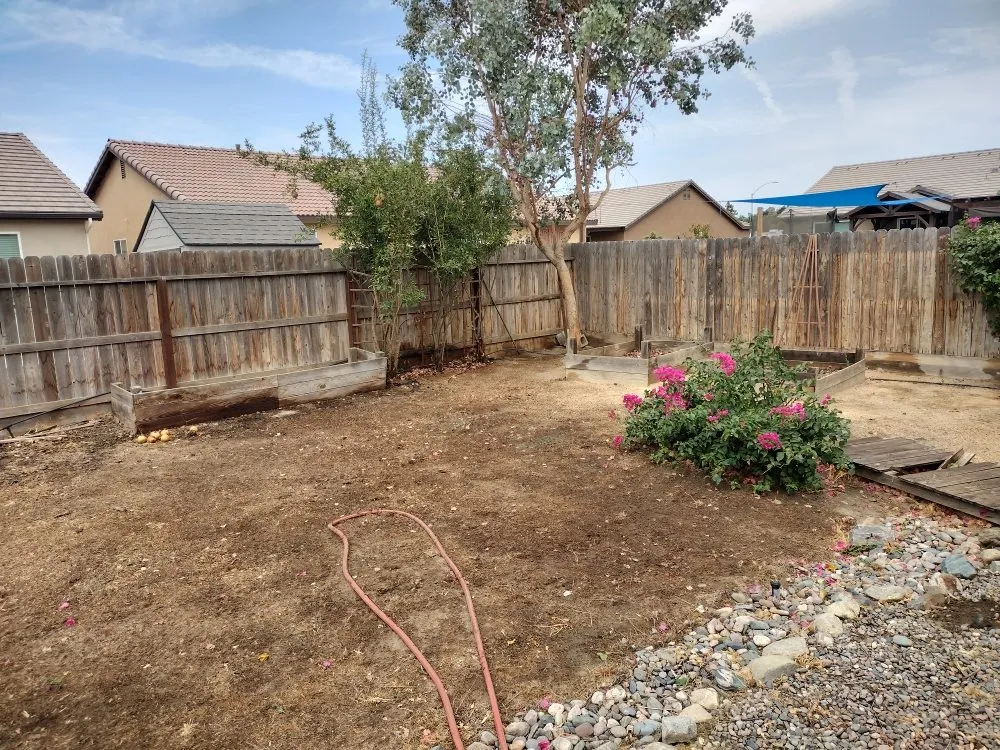 Reliable residential landscaping in Hanford, CA by Reyes landscaping