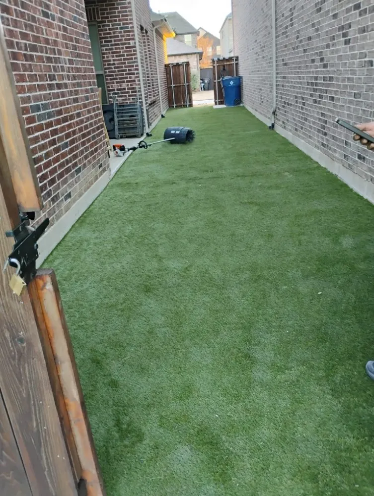 Trusted yard cleanup service experts serving McKinney, TX - Reyes Landscaping