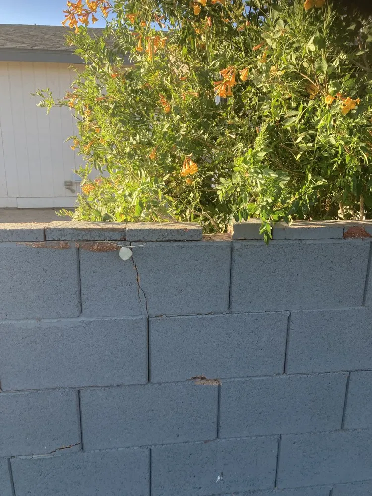 Trusted lawn mowing service for residential properties in Phoenix, AZ by Reyes landscaping