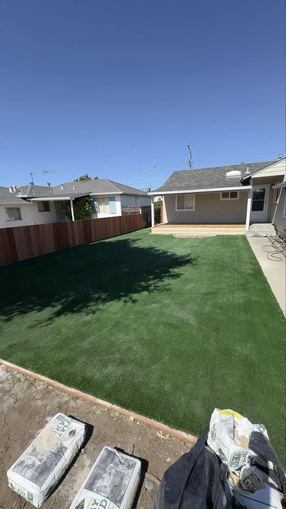 Reliable lawn care service experts serving Redwood City, CA - Reyes Landscaping