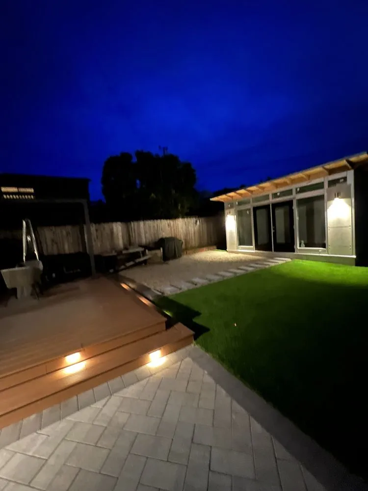 Custom landscape design in Redwood City, CA - Reyes Landscaping