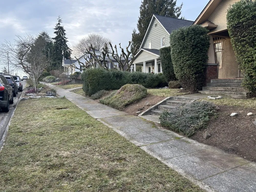 Affordable garden landscaping experts serving Tacoma, WA - Reyes Landscaping