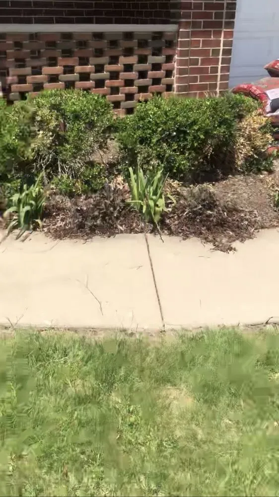 Expert landscape design experts serving West Chicago, IL - Reyes Landscaping