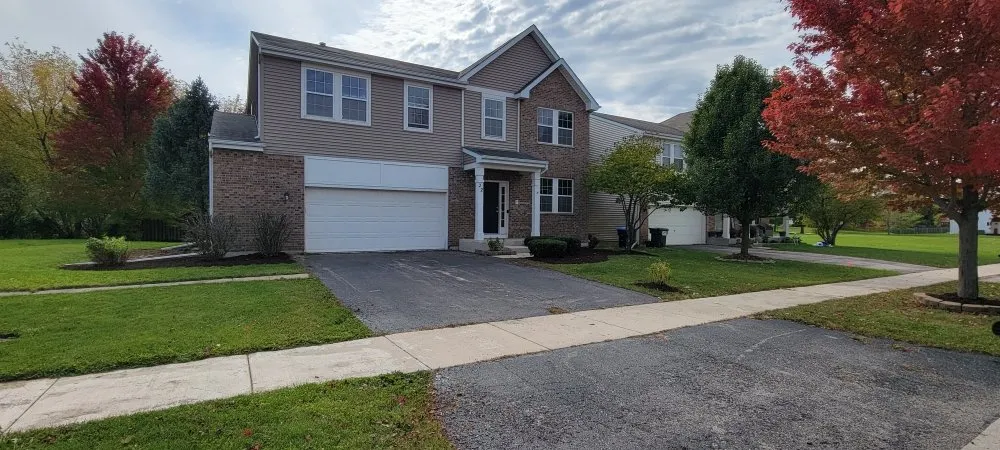 Custom outdoor landscaping in White Rock Township, IL by Reyes Landscaping