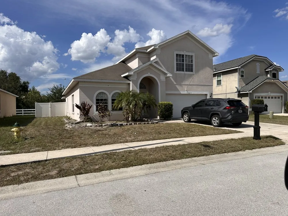 Local landscape design in Winter Haven, FL - Reyes Lanscaping