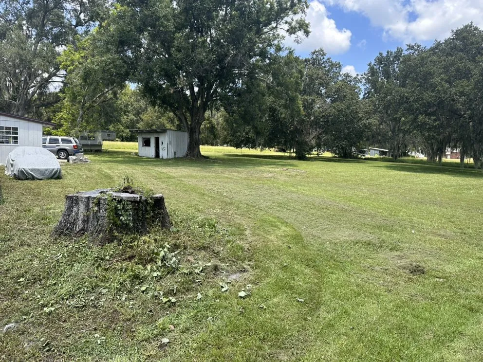 Top-rated landscape installation near you across Winter Haven, FL - Reyes Lanscaping